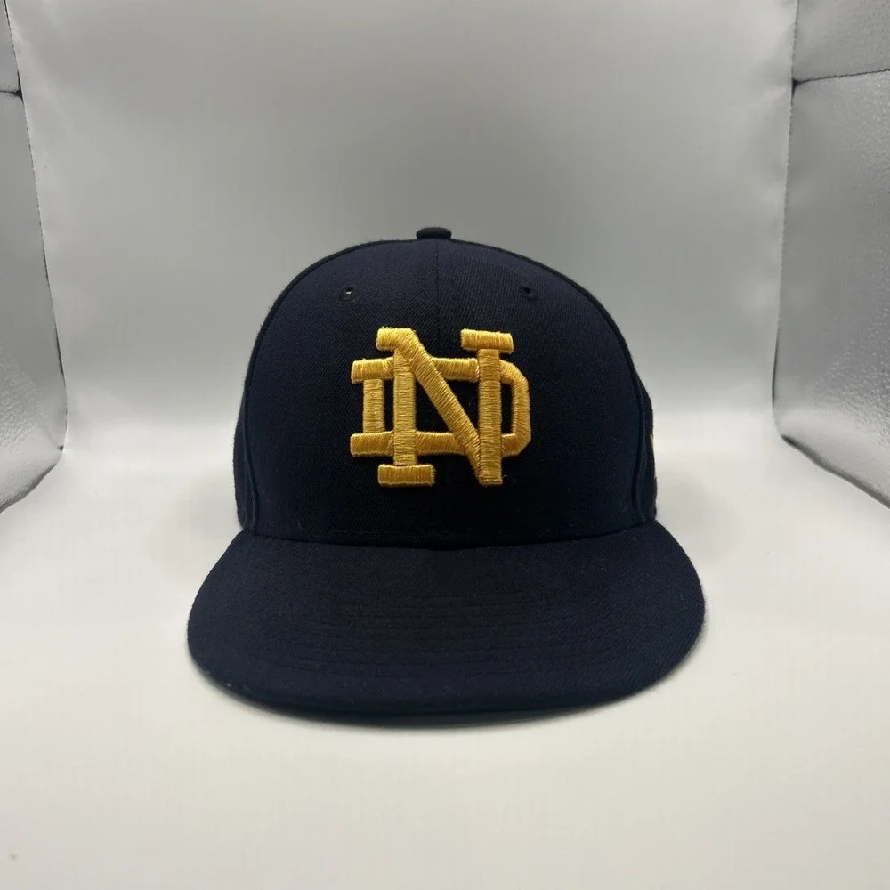 Notre Dame Hat Navy Fitted 7 1/2 Baseball Cap New Era Vintage USA Wool 5950 EUC